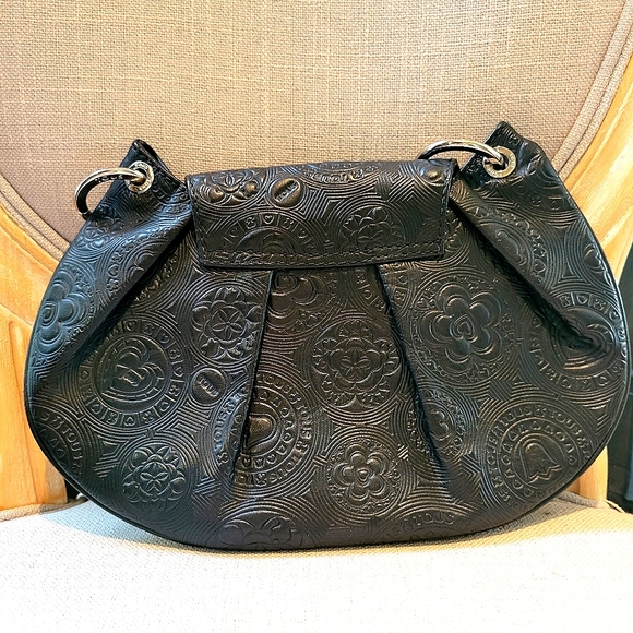 TOUS 💮 crystal Teddy 🐻 embossed leather messenger/clutch with removable chain - Picture 10 of 13